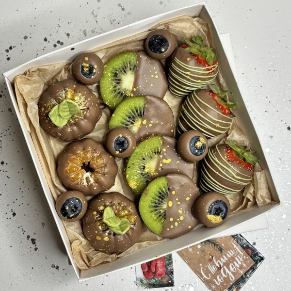 Маленький набор сочный микс в шоколаде